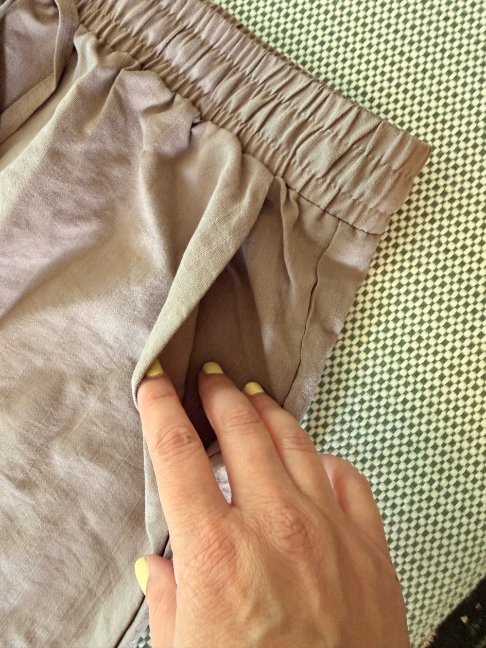 Wide-Leg Drawstring Pants Tulip Hem in Beige #335 - Picture 8 of 16